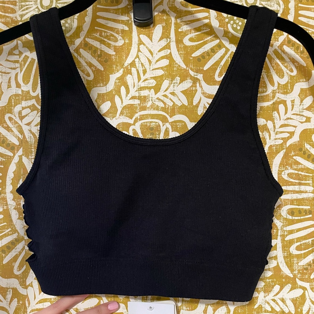 Fabletics sports bra